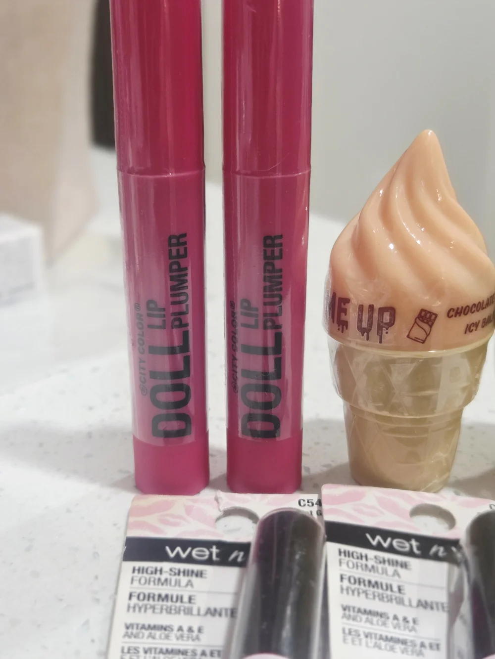 Lip Gloss & Plumper Bundle~ DOLL~WetnWild~ Scoop Me Up (6 Items)